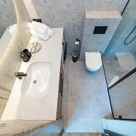 Panoramic View 1 Bd By Domvia Apartment