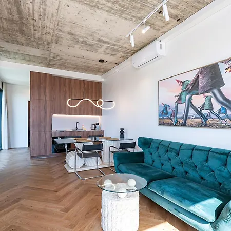 Apartment Panoramic View 1 Bd By Domvia *