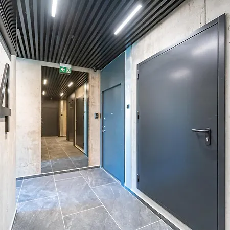 Panoramic View 1 Bd By Domvia קובנה