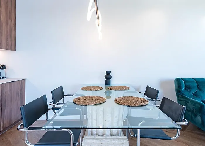 Panoramic View 1 Bd By Domvia Appartamento *