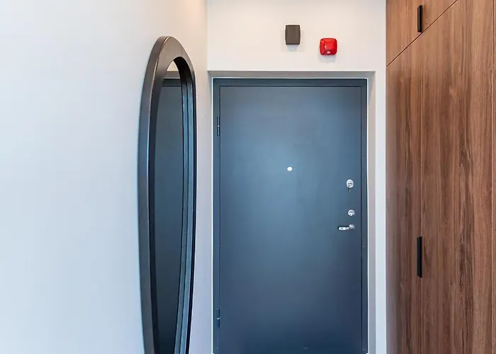 Panoramic View 1 Bd By Domvia *