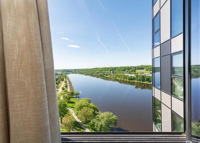 Panoramic View 1 Bd By Domvia Appartamento